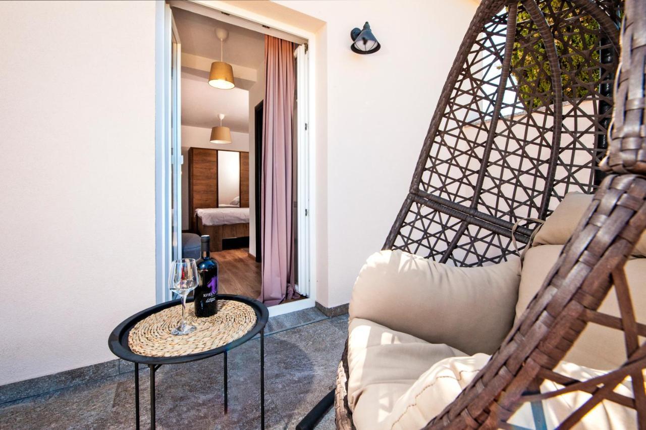 Apartment Miral Rovinjsko Selo Bagian luar foto